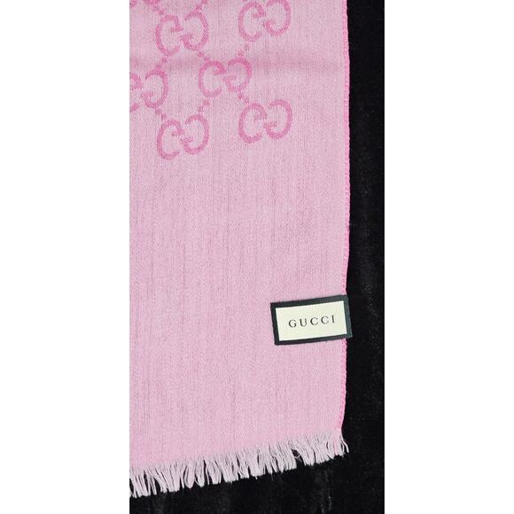 GUCCI Pink Jacquard Logo GG Wool Silk Scarf - Picture 2 of 14